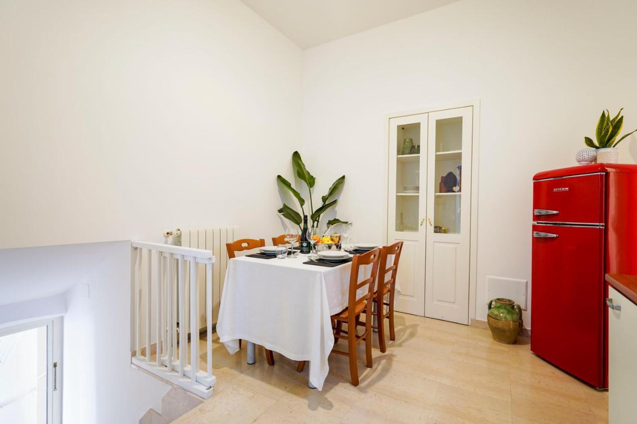 Dimora A Palazzo Apartment Monopoli Bagian luar foto